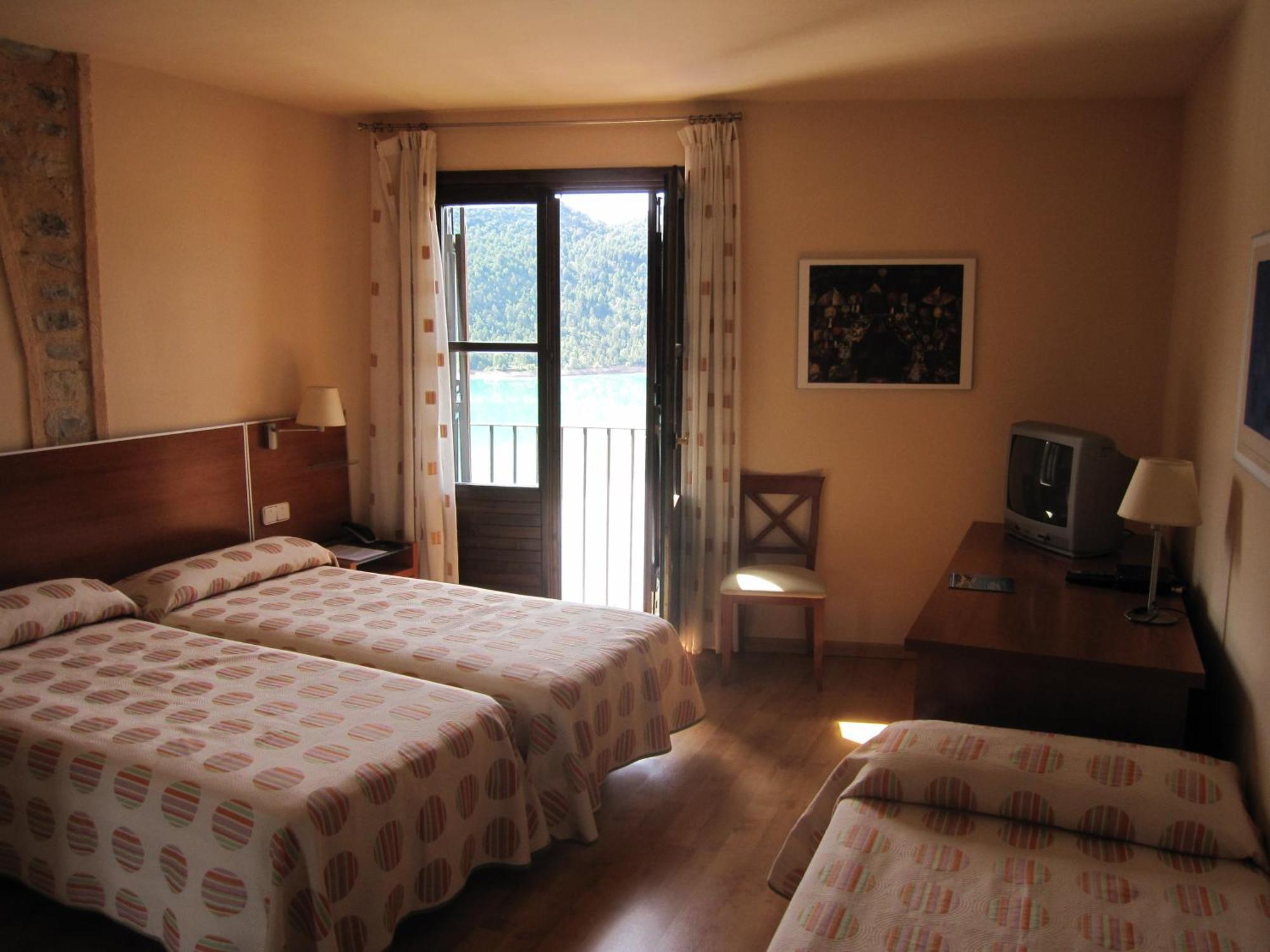 Ligueerre Resort Liguerre de Cinca Room photo